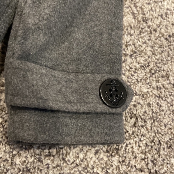 Starting out boys 12 month gray pea coat with adorable, black anchor buttons - Picture 5 of 9